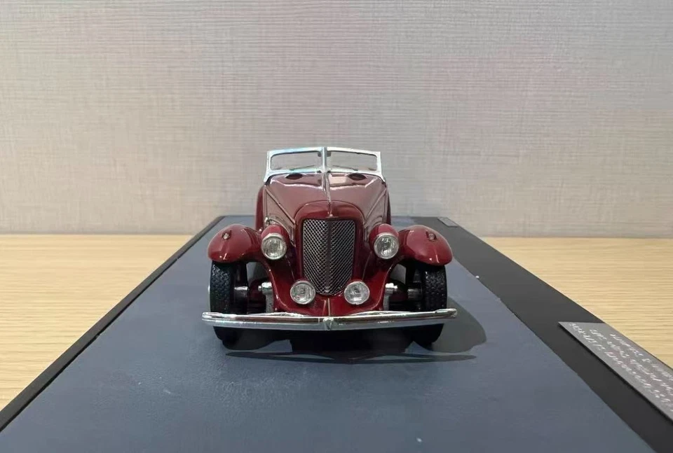 Matrix 1/43 1935 Duesenberg SJ SWB (Resin, Discontinued) - Image 3 of 4