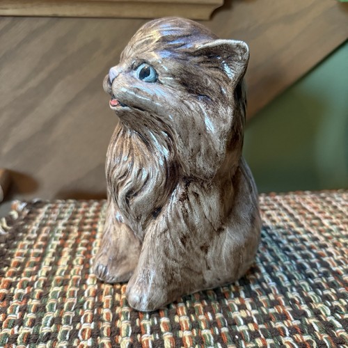 Vintage Brown Persian Cat Blue Eyes Glazed Hand Painted 6.75” Cat Lady Collector - Picture 7 of 12