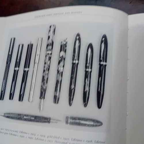 FOUNTAIN PENS - VINTAGE AND MODERN - ANDREA LAMBROU - Imagen 7 de 20