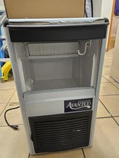 Avantco 194UCB77A Commercial Ice Machine 