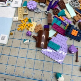 LEGO Disney Frozen Sven The Reindeer Minifigure + Extras Pieces