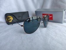 RAY-BAN RB3025 Aviator Sunglasses Gun-colored Frame 58mm Gray Lens