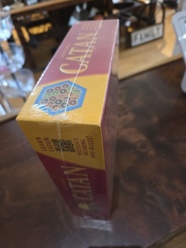 Catan Trade Build Settle Board Game - MFG3071 - Picture 3 of 3