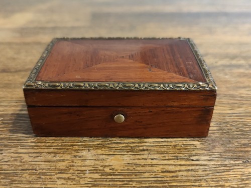 Boîte à Timbres En Bois De Rose Époque Napoléon III. - Imagen 18 de 18