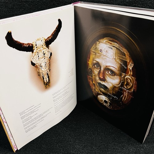 Hi-Fructose Collected Edition Vol 2 2012 Pop Surrealist Street Art Contemporary - Imagen 7 de 14