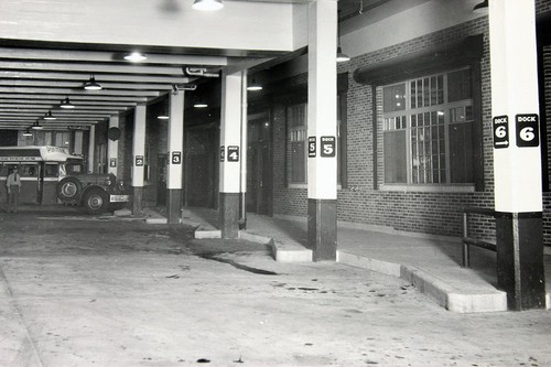 1930 Pickwick-Greyhound Bus Terminal Lower Parking Garage Kansas City Photo B&W - Picture 3 of 7