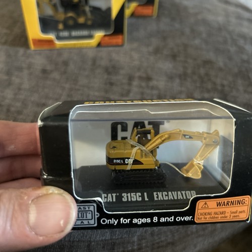 Norscot CAT Construction Minis set of 3 caterpillar NEW - Picture 3 of 5