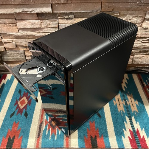 Dell XPS 8920 Win11 Gaming PC! i7-7700 •GeForce GTX1070 •32GB RAM •512SSD •Wifi - Picture 3 of 13