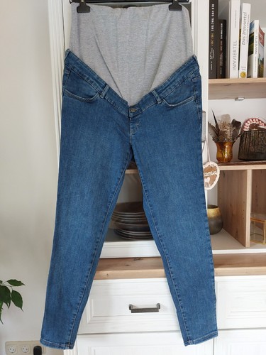 Paket Umstandsmode Herbst Winter H&M C&A Mama Jeans Pullover Shirt Gr. 44 46 48 - Bild 2 von 17