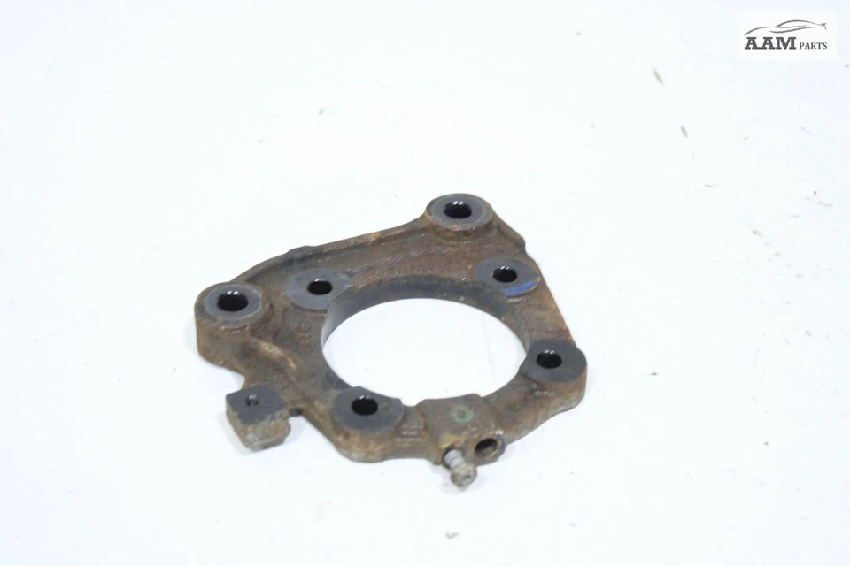 Chevrolet Bolt EV 2017-23 pinza de freno trasera derecha soporte placa espaciadora OEM Foto 2 de 4