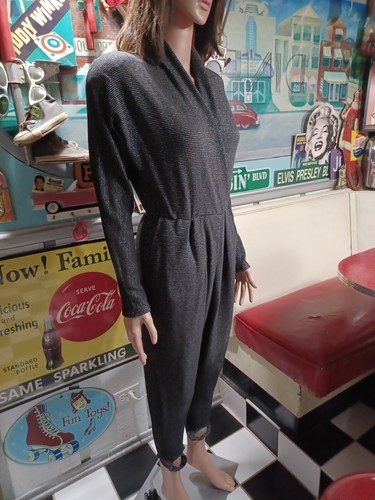 True Vintage 80er Steigbügel Overall Dolmanärmel gepolsterte Schultern schwarz metallic M - Bild 17 von 18