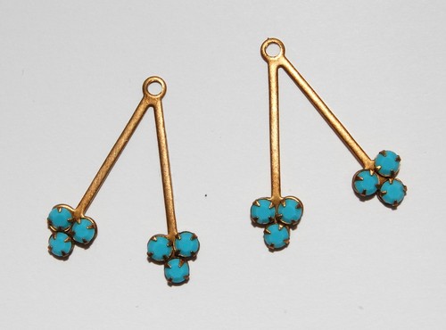 PERLINE PENDENTI VINTAGE OTTONE GREZZO "CILIEGIA" STRASS SWAROVSKI • COLORI ASSORTITI - Foto 1 di 11