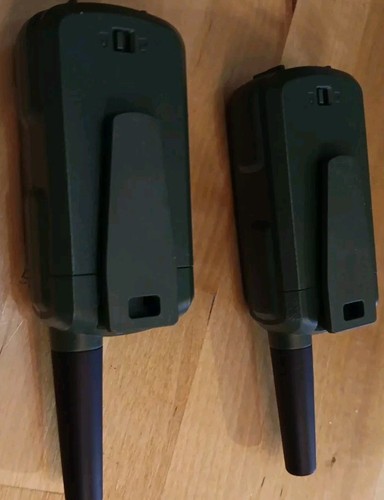 Ozark Trail Two Way Walkie Talkie, IPX4, 22 Channel, Green, 2 Pack W/ Batteries - Picture 6 of 7