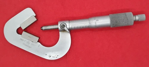 Mitutoyo 114-202 V Anvil Micrometer .093-1 " .0001