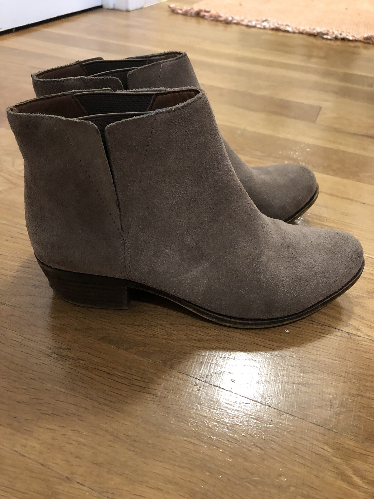 Lucky Brand Tan Suede Ankle Boots Size 6.5 Lucky Brand Tan Suede Ankle Boots Size 6.5