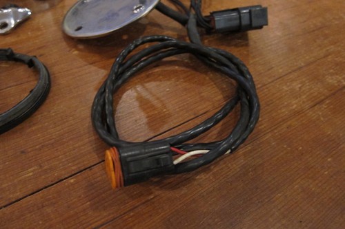 1998 Harley Sportster 1200C Speedometer Wiring Harness Indicator Light Plug - Picture 3 of 12