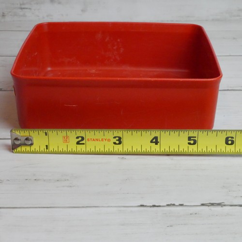 Vintage Tupperware Paprika Red Sandwich Snack Keeper #1458 w Sheer Lid - Picture 8 of 11