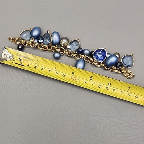 Vintage Charm Bracelet Blue Beads Gold Tone Chunky 7" - Picture 10 of 12