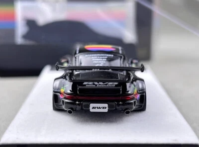 PGM モデル1/64 ミニカーRWBポルシェ 964とMIANKI PGM 1/64スケール「RWB 964 