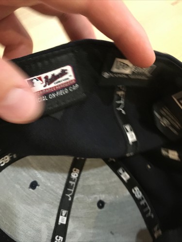 Rare Tino Martinez Signed Autographed NY Yankees MLB New Era 7 3/4 hat Cap - Picture 14 of 15