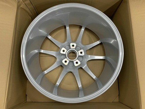 Original Porsche rim Carrera S III Boxster Cayman 8Jx20" ET57 NEW 98136216012 - Picture 2 of 8