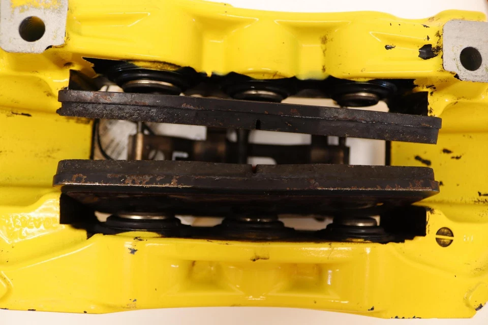 2010-2015 FERRARI 458 ITALIA FRONT RIGHT PASSENGER SIDE BRAKE CALIPER BREMBO OEM - Image 3 of 4