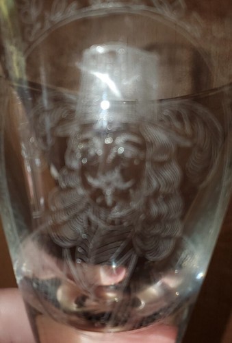 Rare 1700s 18s Dutch Diamond Engraved Man Feathered Top Hat Portrait Wine Goblet - Picture 15 of 17