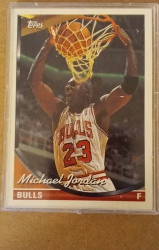 1993 Michael Jordan Topps #23 - Rare Birthday Print Error
