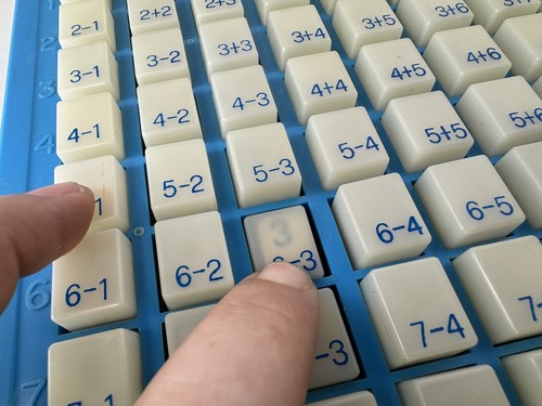 Tastiera Educativa Matematica Addizione Sottrazione Vintage Stampa E Vedi - Foto 7 di 9
