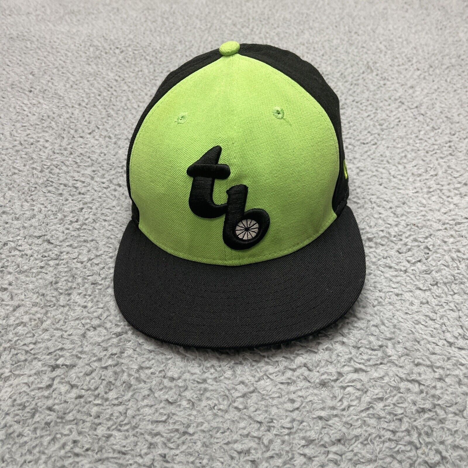 Picture 1 of 10