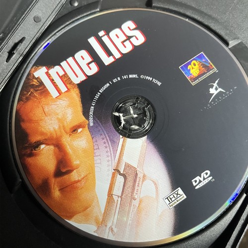 Arnold Schwarzenegger DVD Lot - 2 Movies - Predator & True Lies - Free Shipping - Picture 6 of 7