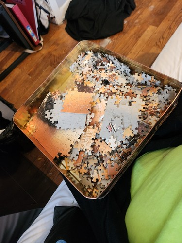 Millennium 1900s-40s 1000 Piece Puzzle Hasbro 1999 History Theme Collector Tin - Picture 2 of 2