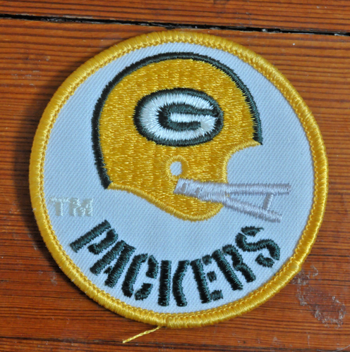 Green Bay Packers ~ Patch ~ 3" Round ~ 2 Bar Helmet ~ Logo ~ NFL Football - Bild 1 von 4