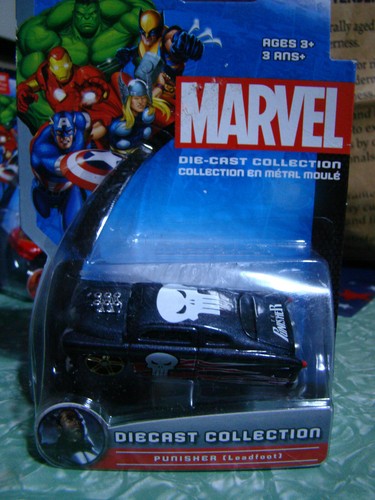 LOT of 8 Maisto Marvel Die Cast Collection Vehicles 2011-2012,Rhino,Blade more - Picture 6 of 9