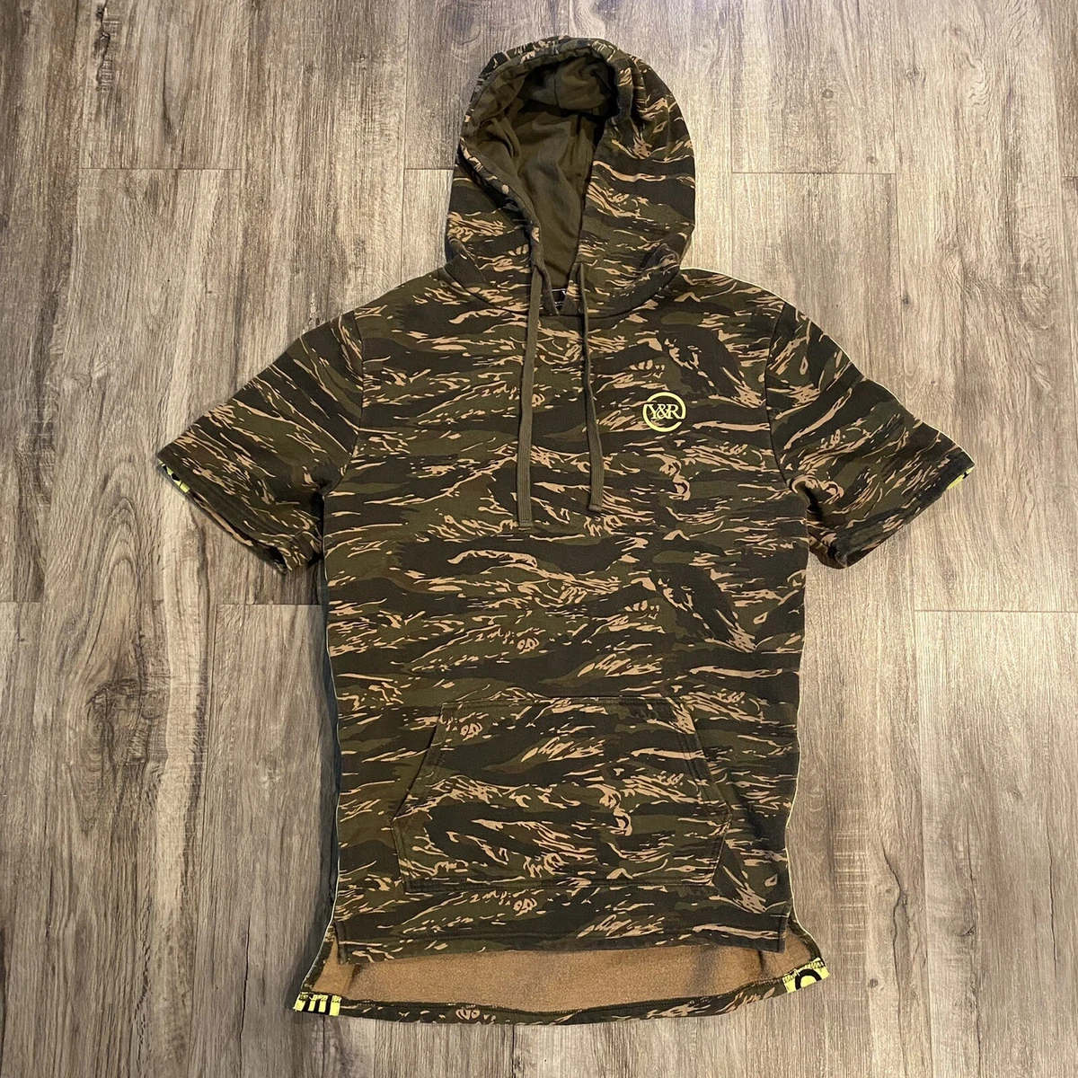 Young and reckless camo cheap hoodie