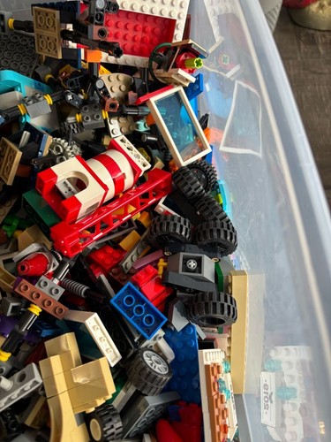 Lego Kids Mixed Assorted Super Clean Lego 34 Pounds Multi Color Size 21x17x13 - Picture 13 of 14