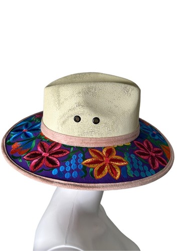 Mexican Artesian Handmade Tropical Palm Hat - Picture 3 of 8
