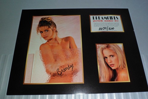 Dreamgirls: Portfolio #5 - signed by Brandye - with white matting [Image 2000] - Picture 2 of 3