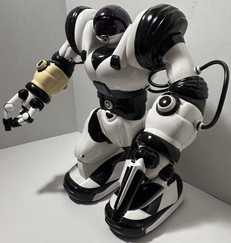 WowWee Robosapien Humanoid Toy Robot 14" 2004 Tested Works - NO REMOTE - Picture 3 of 9