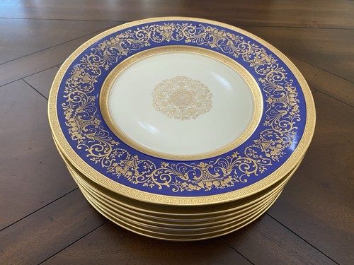 8 Chateau Czechoslovakia Cobalt Blue/Gold Scrolls Dinner Plates Excellent - Picture 3 of 21