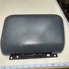 99-06 Chevy GMC Silverado Sierra Fold Down Cup Holder Dark Gray/charcole