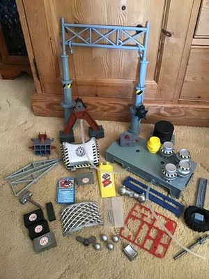 Vintage 2000 2001 BBC Robot Wars Accessories Arena Targets Weapons Bundle - Image 1 of 4