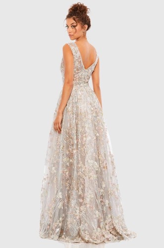 Abito da sera Mac Duggal 4 ricamato floreale illusione scollo a V senza maniche 20131 nuovo con etichette - Foto 3 di 23