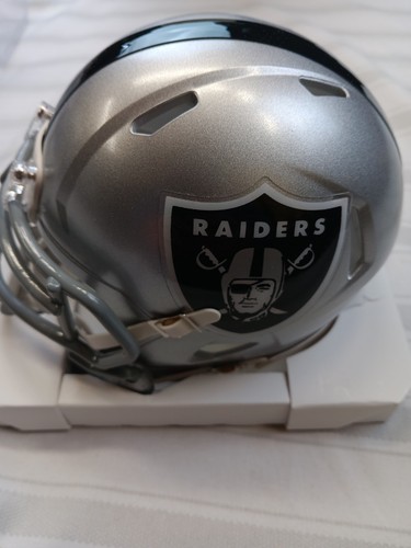 Las Vegas Raiders Brock Bowers handsignierter Minihelm Beckett Zeuge - Bild 4 von 9