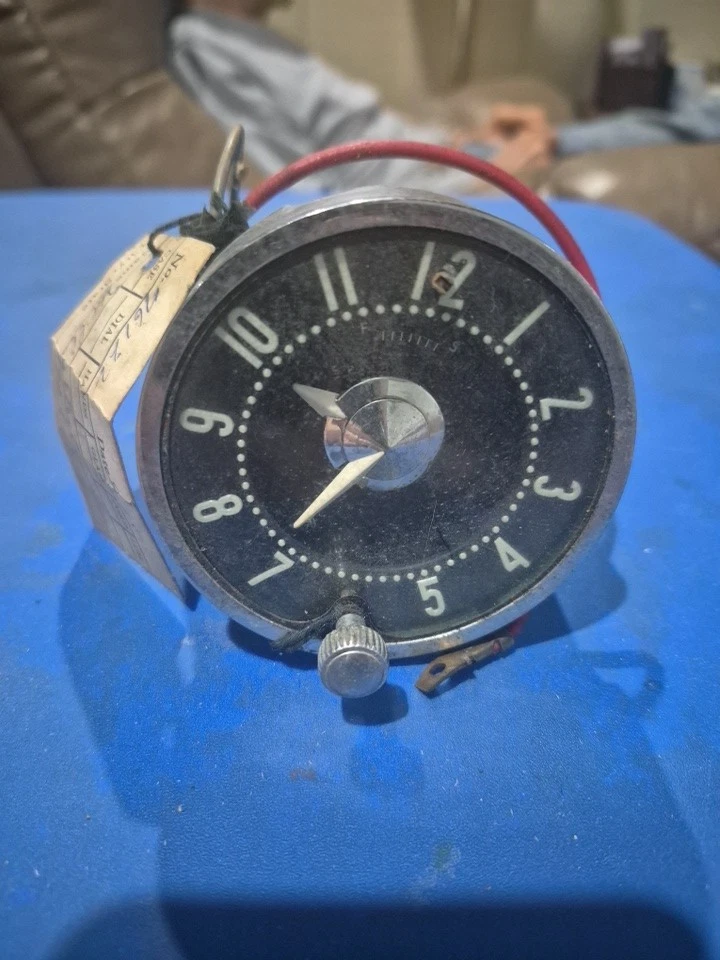 1958 1959 1960 1961 1962 CORVETTE 1955 1956 CHEVY CLOCK OEM - Image 2 of 3