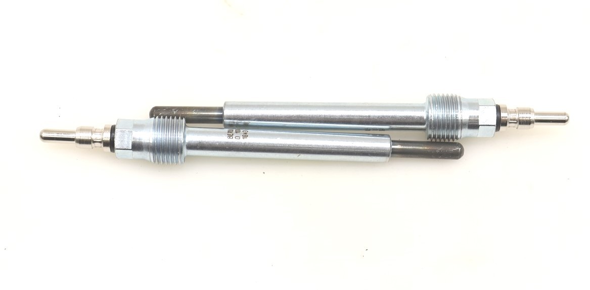 NEW Motorcraft Diesel Glow Plug Set of 2 ZD13A2 F250 F350 6.0L Powerstroke 04-10