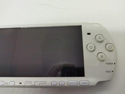 Pearl White Sony PSP 3000 System w/ Charger  [Region Free]  japan Import Good - Picture 5 of 10