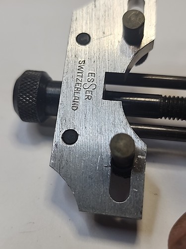Esser Swiss Orologiaio Apricassa Manca 1-#5 Chiave Ottime Condizioni Funzionante - Foto 6 di 24