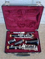 Selmer CL-300 Clarinet w/Case -LL