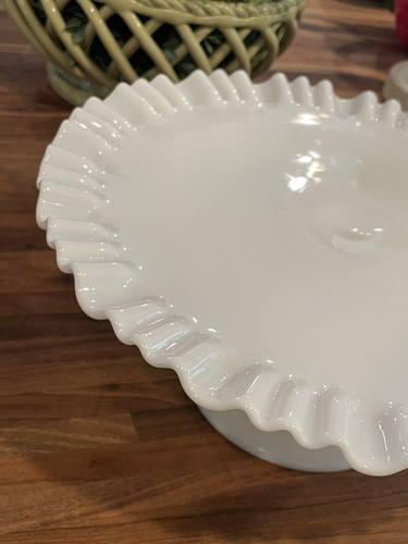 Vintage Fenton Milk Glass Pedestal Cake Stand Plate Ruffled Edges Round - Photo 5/8